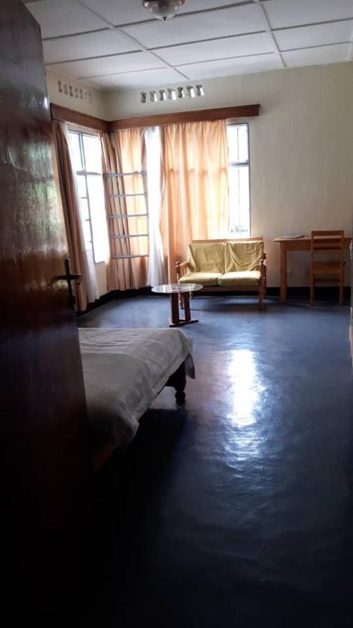 Maddy'S Kitchen And Accomodation Gisenyi Exterior photo